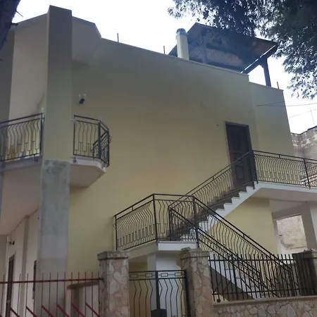 Casa Noemi Appartement *